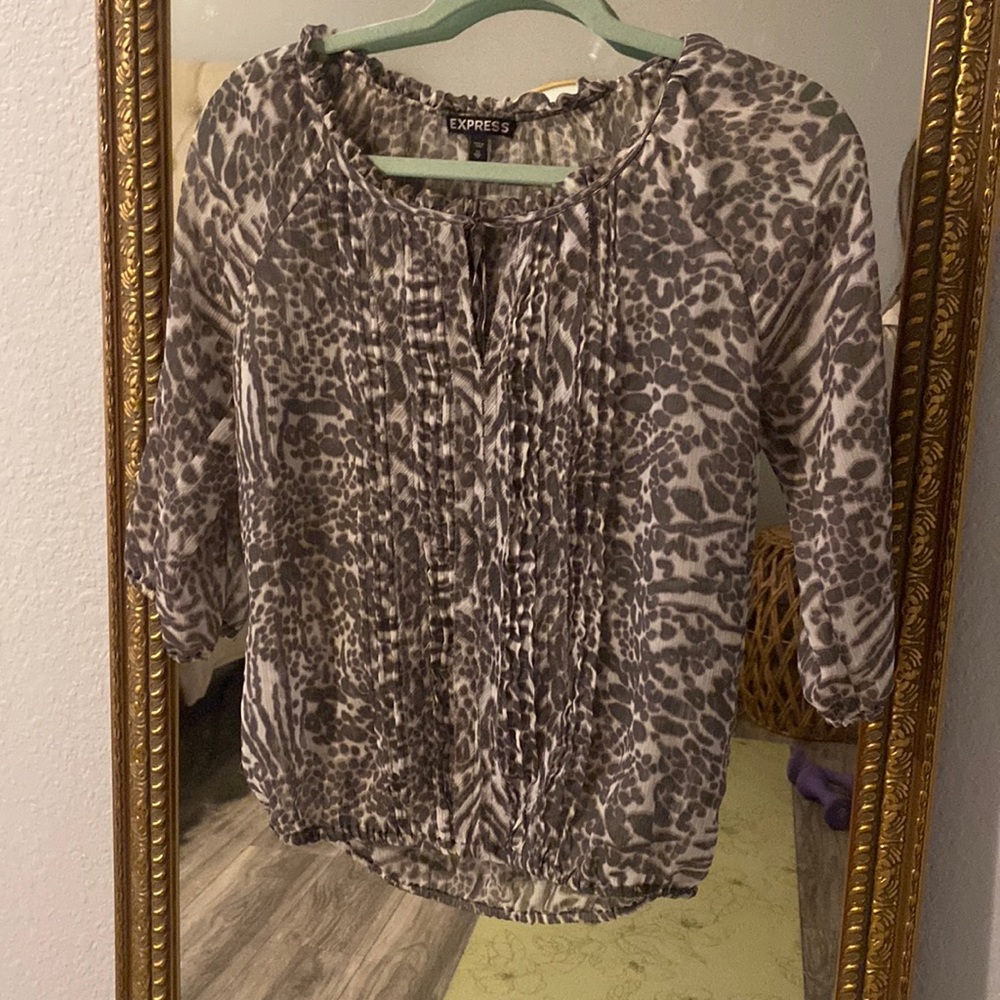 Express summer blouse
